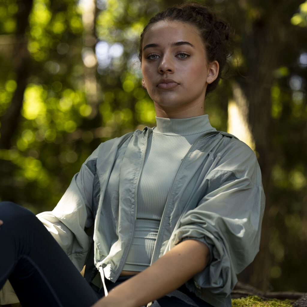 Cropped Bomber Jacket – Eucalyptus Green - Image 3