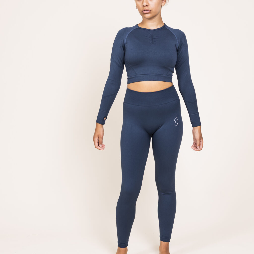 Cropped Tight Fit Long-Sleeve T-shirt - Teel Blue