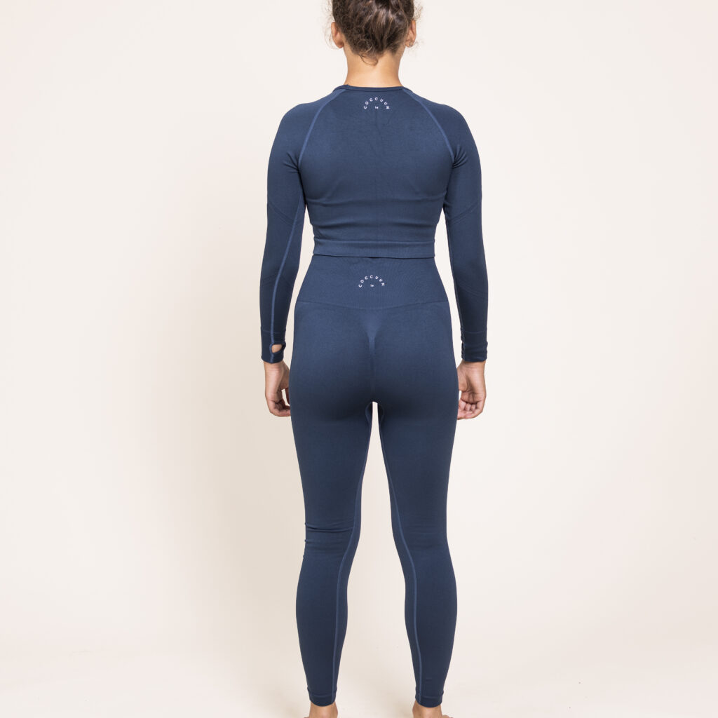 Cropped Tight Fit Long-Sleeve T-shirt - Teel Blue - Image 11